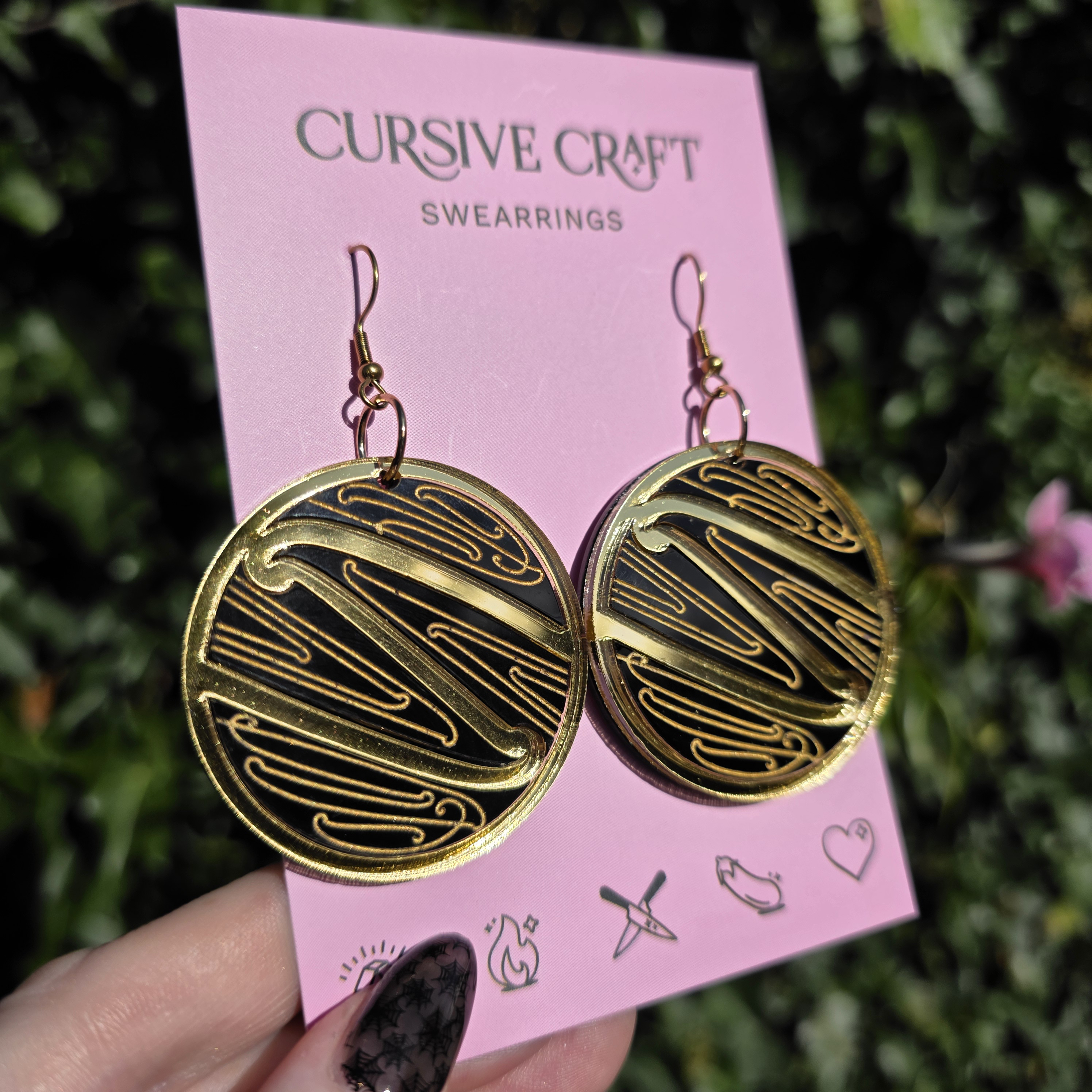 Pūhoro Earrings - Gold on black
