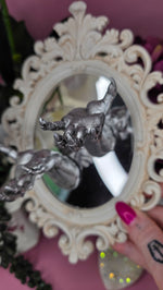 Claw Necklace Holder